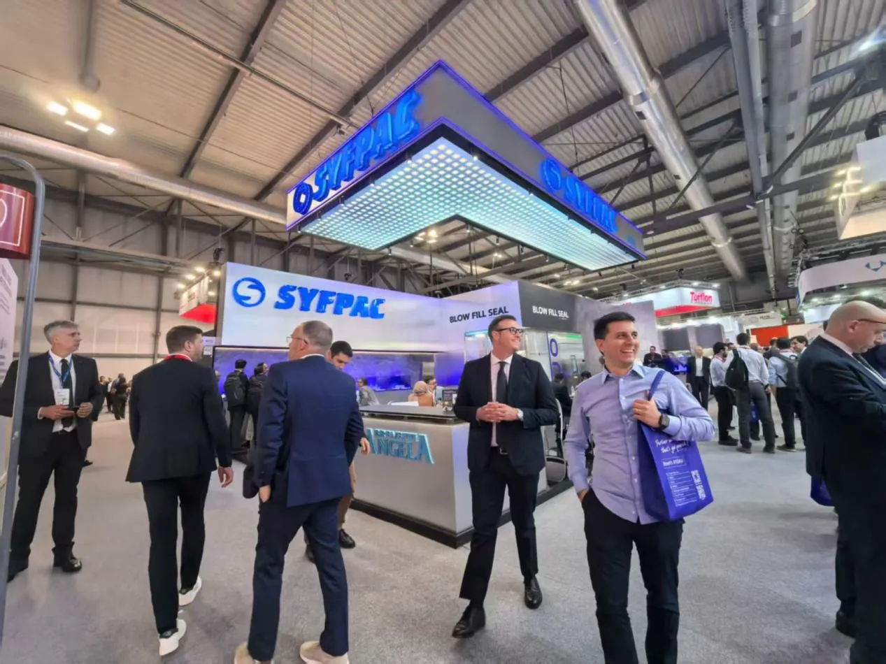 Insights for Disposable Sterile Cleanroom Coveralls at CPHI Milan 2026